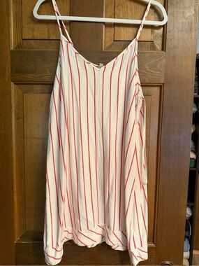Gianni Bini White Dress with Red Stripes